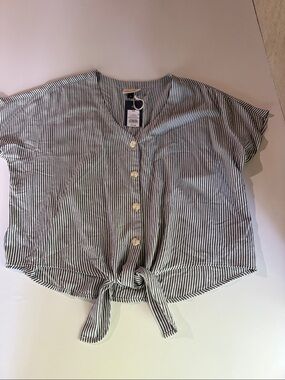 NWT Universal Thread Striped Button Front V-Neck Blouse Top Size XXL